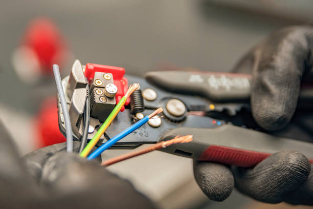 Best Local Electrician Companies  in Sparta, TN